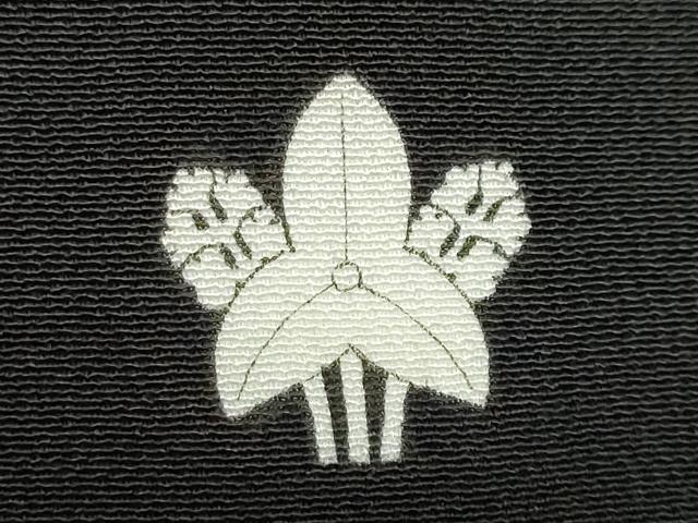 平和屋着物●豪華黒留袖 駒刺繍 双鶴菱草花文 金彩 ロング丈 正絹 逸品 DABC2620ud