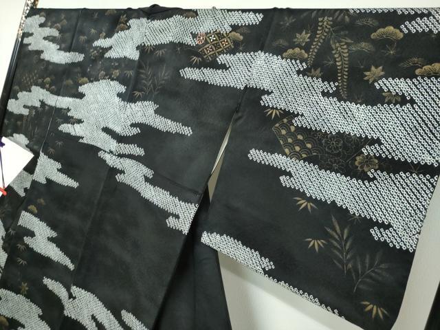 平和屋着物●訪問着 絞り 手描き 刺繍 エ霞吉祥草花文 黒地 金彩 正絹 逸品 DABC2705ud
