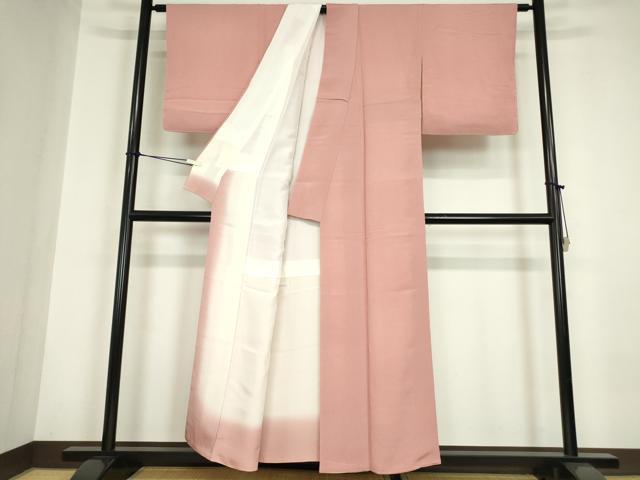 平和屋着物●上質な色無地 珊瑚色 鬼しぼ縮緬 正絹 逸品 未使用 DABC3032az