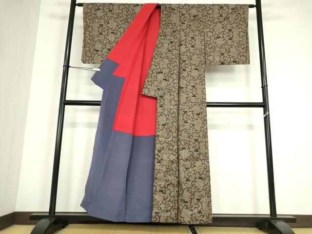 平和屋着物●本場大島紬 割込み絣 牡丹唐草文 正絹 逸品 DABC3583az