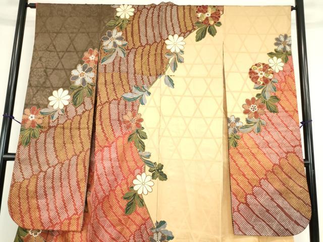 平和屋着物●豪華振袖 駒刺繍 菊文 金彩 正絹 逸品 DABC3585az