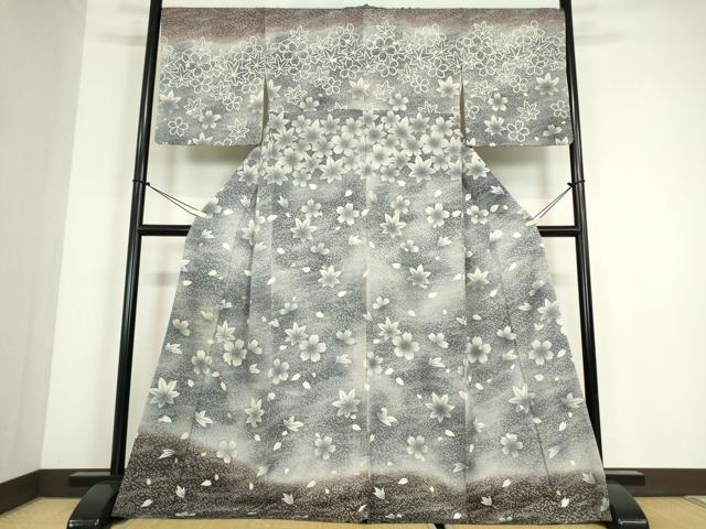 平和屋着物●訪問着 駒刺繍 楓に舞桜 暈し染め 金彩 正絹 逸品 DABC3630az