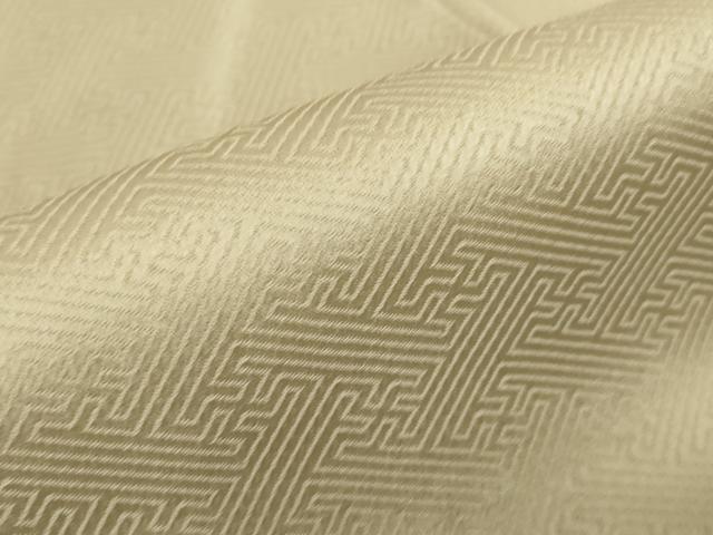 平和屋着物●上質な色無地 紗綾型地紋 練色 正絹 逸品 DABC3795az