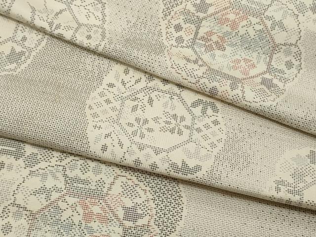 平和屋着物●本場大島紬 白大島 反物 着尺 120亀甲 花絵皿 逸品 未使用 DABC7135we