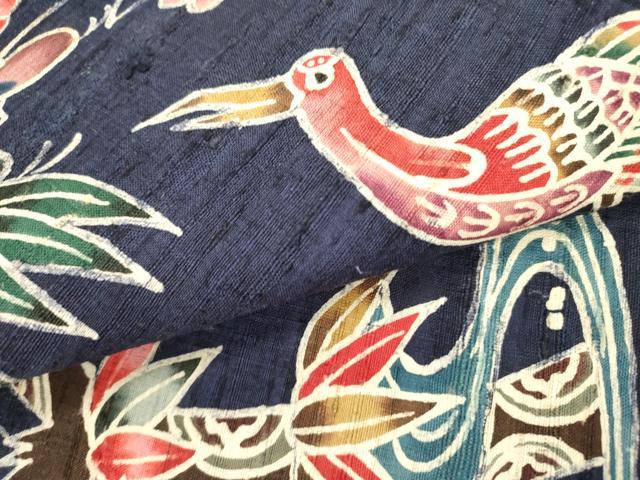 平和屋着物●藍染 ファッションデザイナー 坂東京子 九寸名古屋帯 生紬 花鳥松文 ろうけつ染め 正絹 逸品 DABD0434op