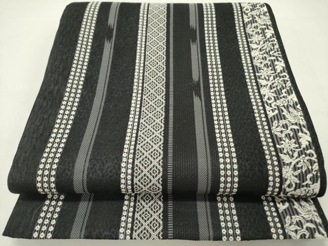 平和屋着物▽六通柄袋帯 スリーシーズン 春夏秋 花間道 黒地 正絹 逸品 DABD0567op