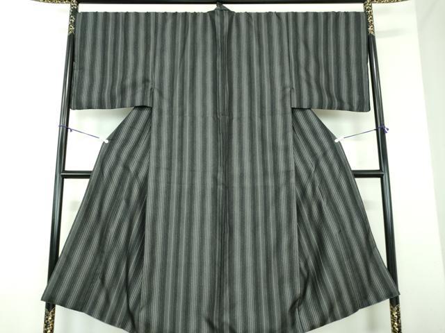 平和屋着物●男性 お召 キングサイズ 間道 黒地 正絹 逸品 DABD1215ps