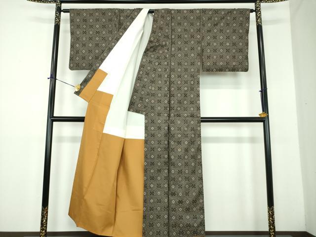 平和屋着物●本場大島紬 龍郷絣 菱文 証紙付き 正絹 逸品 DABD1675ps