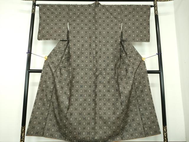 平和屋着物●本場大島紬 龍郷絣 菱文 証紙付き 正絹 逸品 DABD1675ps