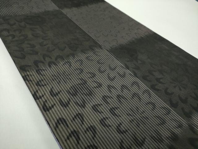 平和屋着物●両面 全通柄袋帯 市松花文 黒地 銀糸 正絹 逸品 DABD1887ps