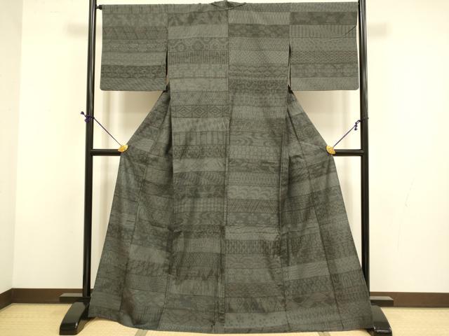 平和屋着物▽塩沢紬 単衣 100亀甲 百柄 さが美扱い 正絹 逸品 DABD6441du