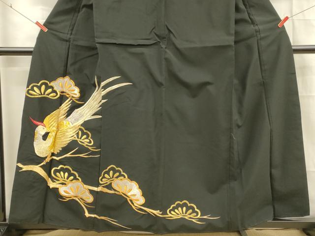 平和屋着物■黒留袖 刺繍 尾長鳥松文 金銀彩 洗える着物 DABD6633cm