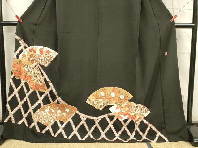 平和屋着物■豪華黒留袖 作家物 駒刺繍 地紙花文 金彩 ロング丈 正絹 逸品 DABD6842cm