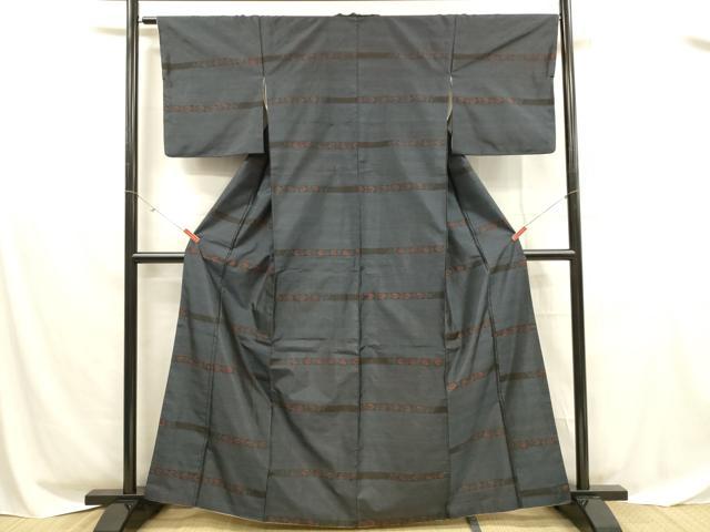 平和屋着物■本場大島紬 横段花文 正絹 逸品 DABD6862cm