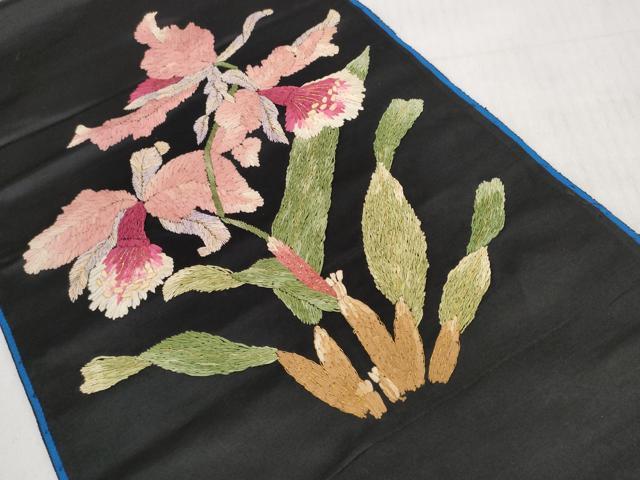 平和屋着物▼和装小物 帯地 総手刺繍 草花文 黒地 金糸 リメイク生地 材料 逸品 DABD7958zzz