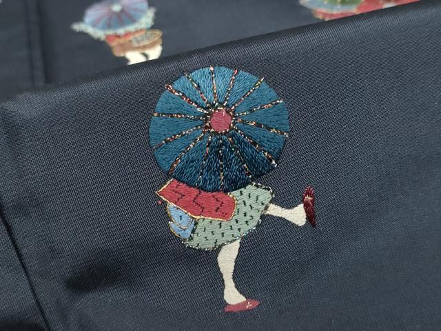 平和屋着物●本場縞大島紬 訪問着 総刺繍 人物文 金糸 正絹 逸品 DABD9194ud