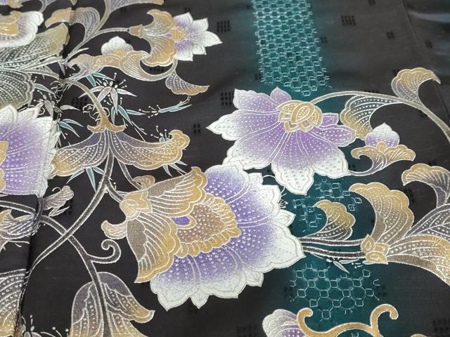 平和屋着物●金彩友禅 卓越技能者・名工・和田光正 中国三大刺繍 スワトウ刺繍 汕頭刺繍 訪問着 花織 紬地 花唐草文 金彩 DABD9307ud