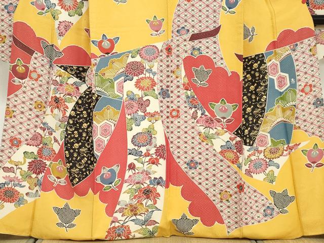 平和屋着物●和染紅型 栗山紅型 栗山吉三郎 振袖 宝尽くし吉祥草花文 金通し地 正絹 逸品 DABD9409ud