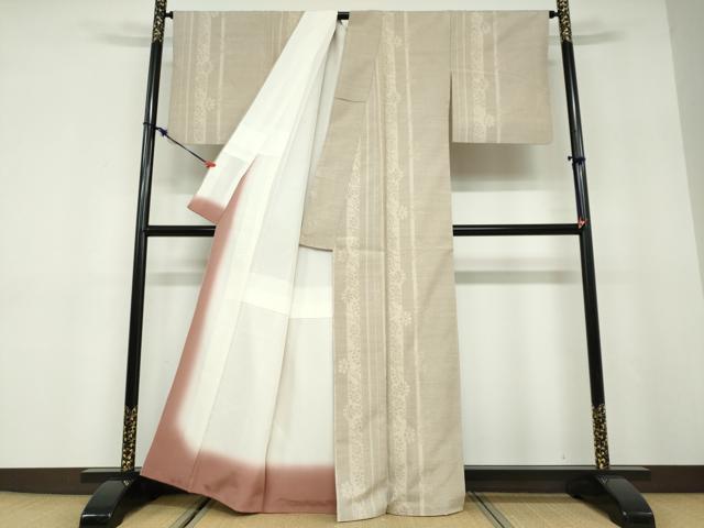 平和屋着物●結城紬 奥順 はたおり娘 100亀甲 草花間道 正絹 逸品 DABD9768ud