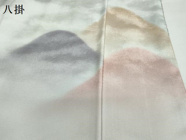 平和屋着物●訪問着 刺繍 遠山飛鶴草花文 暈し染め 金彩 正絹 逸品 DABD9878ud