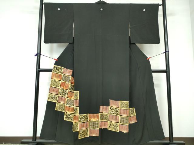 平和屋着物■豪華黒留袖 駒刺繍 格子笹花文 金彩 正絹 逸品 DABE0799qa