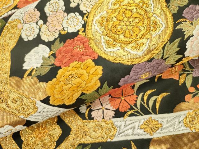 平和屋着物●唐織・西陣の老舗・名門・藤原織物 六通柄袋帯 唐織 蜀江花文 黒地 金糸 正絹 逸品 DABE1733op
