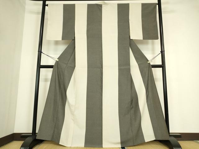 平和屋着物▽本塩沢 単衣 間道 110亀甲 正絹 逸品 DABE4319az