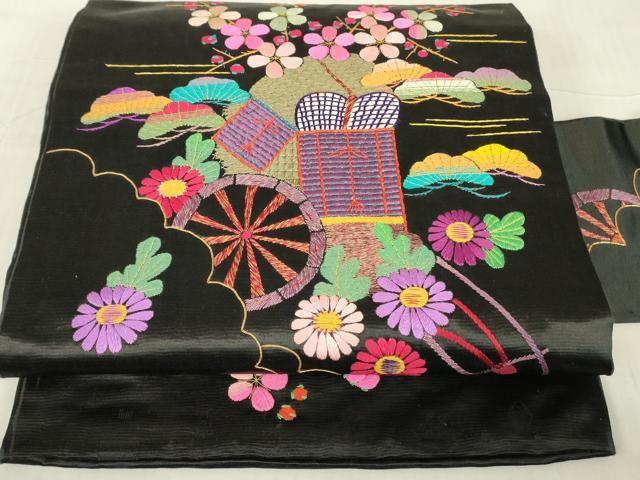平和屋着物▼アンティーク 大正ロマン 九寸名古屋帯 総刺繍 御所車花文 黒地 金糸 正絹 逸品 DABE4786az