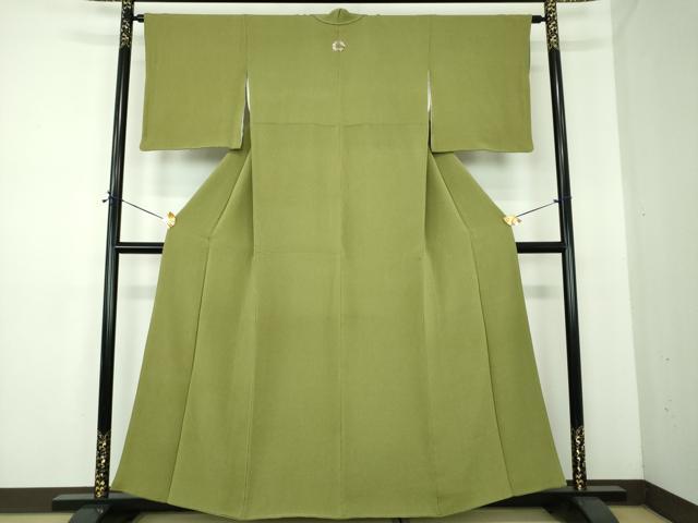 平和屋着物●上質な色無地 鬼しぼ縮緬 草色 正絹 逸品 DABE5375ps