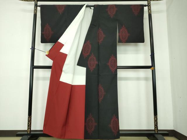 平和屋着物●本塩沢 花菱文 黒地 正絹 逸品 DABE5398ps