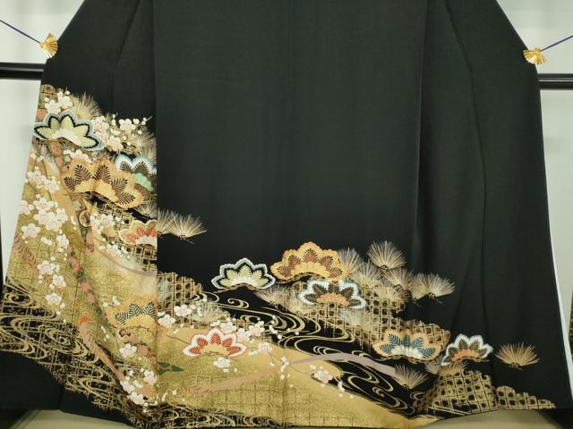 平和屋着物●豪華黒留袖 梅松文 金銀彩 正絹 逸品 DABE5645ps