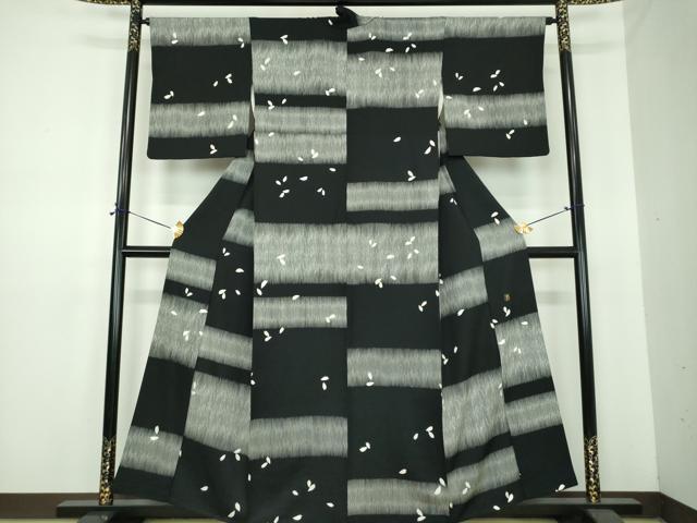 平和屋着物●上質な小紋 作家物 舞桜 竹節 黒地 正絹 逸品 DABE5665ps