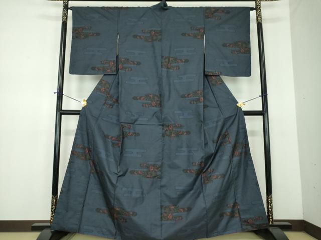 平和屋着物●本場大島紬 白大島 名匠たかし 9マルキ 霞花文 証紙付き 正絹 逸品 未使用 DABE5823ps