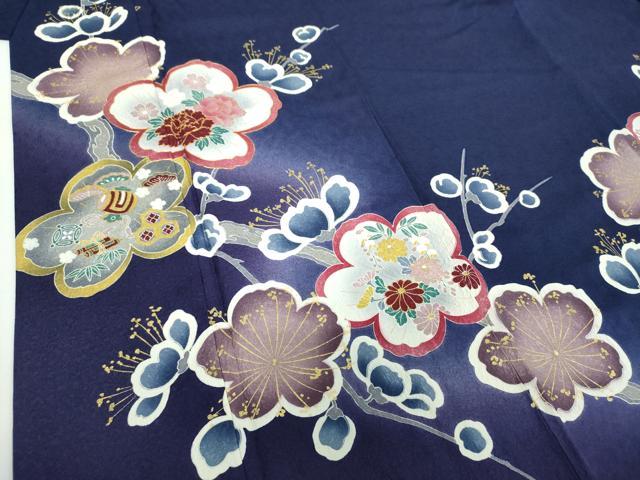 平和屋着物●豪華振袖 駒刺繍 宝尽くし 枝梅 暈し染め 金彩 正絹 逸品 DABE5862ps