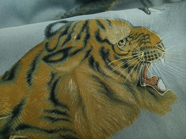 平和屋着物●男性 長襦袢 無双仕立て 手描き 龍虎 笹竹文 金彩 鬼しぼ縮緬 正絹 逸品 未使用 DABE5864ps