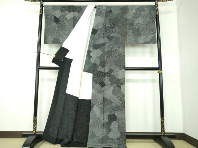 平和屋着物●伝統工芸士 保科土山 江戸小紋 切嵌吉祥小紋柄 黒地 正絹 逸品 DABE5890ps