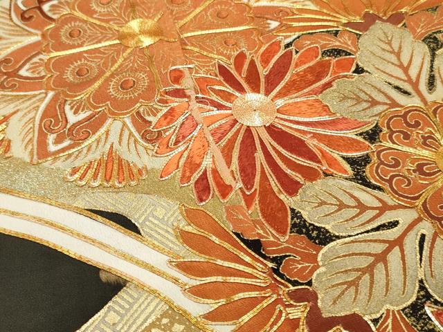 平和屋着物▼黒留袖 解き反物 着尺 駒刺繍 草花文 金彩 逸品 DABE6851zy