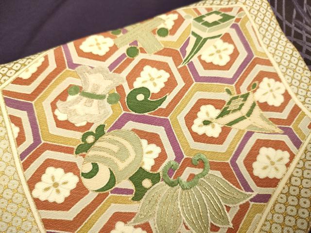 平和屋着物■豪華色留袖 刺繍 宝尽くし亀甲花文 金彩 正絹 逸品 DABE9545du