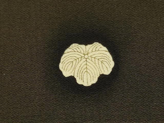 平和屋着物■豪華黒留袖 総刺繍 流水花文 金糸 正絹 逸品 DABE9549du