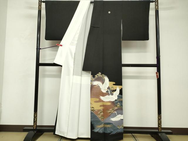 平和屋着物■豪華黒留袖 作家物 駒刺繍 重ね山飛鶴松文 金彩 正絹 逸品 DABF0200ea