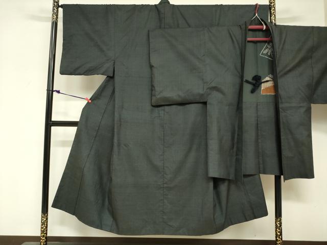 平和屋着物■男性 本場大島紬 アンサンブル 長羽織・羽織紐付き 100亀甲 総詰め 正絹 逸品 DABF0231ea
