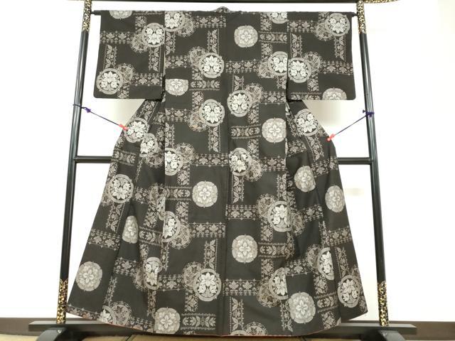 平和屋着物●本場大島紬 9マルキ 草花文 正絹 逸品 DABF1221ud