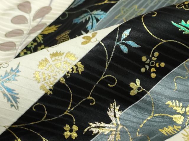 平和屋着物●豪華振袖 孔雀草花文 金銀彩 正絹 逸品 DABF1229ud