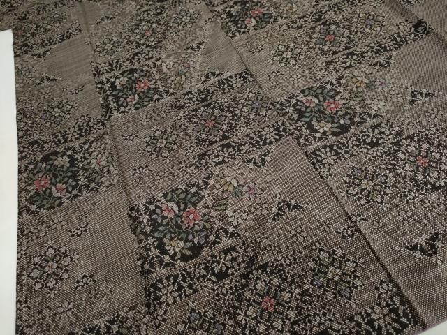 平和屋着物●本場大島紬 7マルキ 草花文 正絹 逸品 DABF1271ud