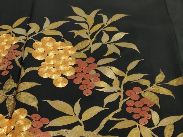 平和屋着物●豪華黒留袖 駒刺繍 南天文 金彩 正絹 逸品 DABF1498ud