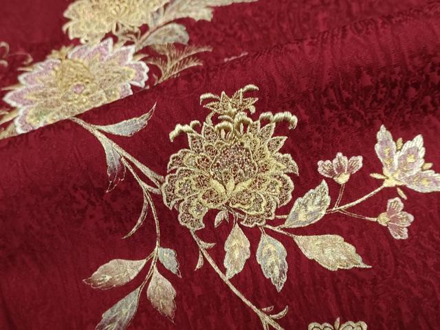 平和屋着物●豪華振袖 刺繍 草花文 暈し染め 金彩 やまと誂製 正絹 逸品 DABF1582ud