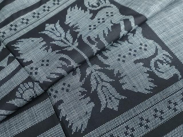 平和屋着物●本場大島紬 9マルキ 鳥獣文 正絹 逸品 DABF1725ud