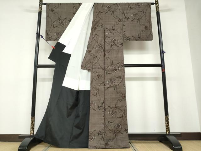 平和屋着物●本場大島紬 7マルキ 草花文 正絹 逸品 DABF1768ud