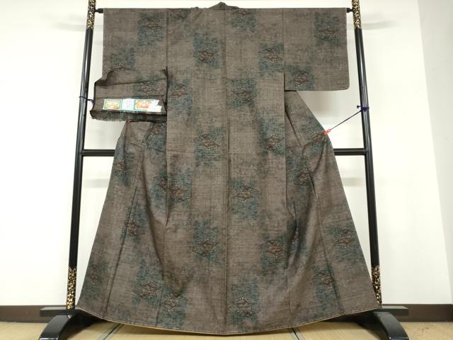 平和屋着物●本場大島紬 9マルキ 古代染色純泥染 風景樹林文 証紙付き 渡絹織物謹製 正絹 逸品 未使用 DABF1798ud