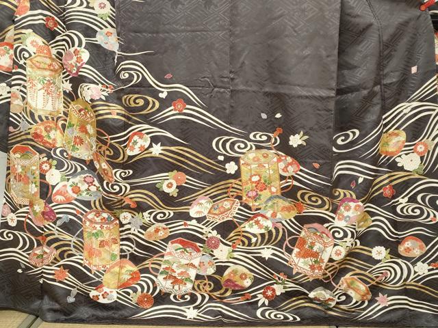 平和屋着物●豪華振袖 作家物 駒刺繍 貝桶草花文 金彩 正絹 逸品 DABF1811ud